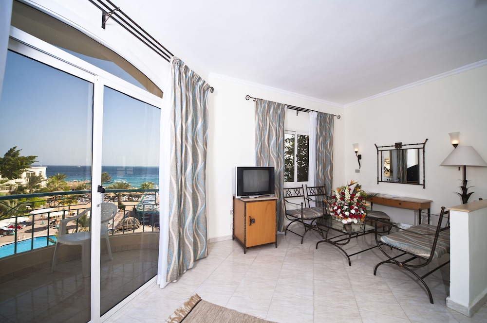 Bella Vista Resort Hurghada - All Inclusive — Hotel rooms in Hurghada, Red Sea