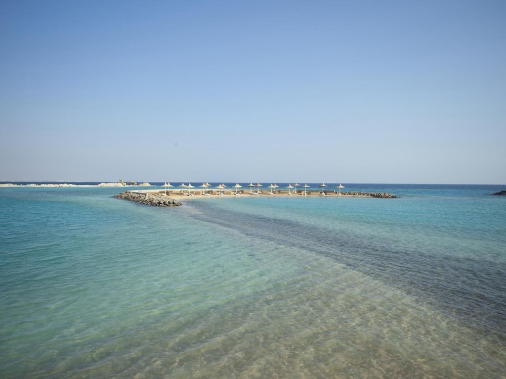 Hurghada Coral Beach Hotel — Beach in Hurghada, Red Sea