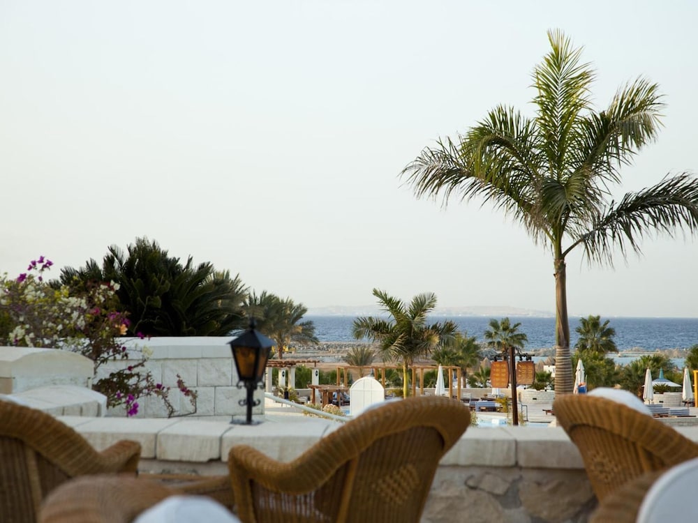 Hurghada Coral Beach Hotel — Beach in Hurghada, Red Sea