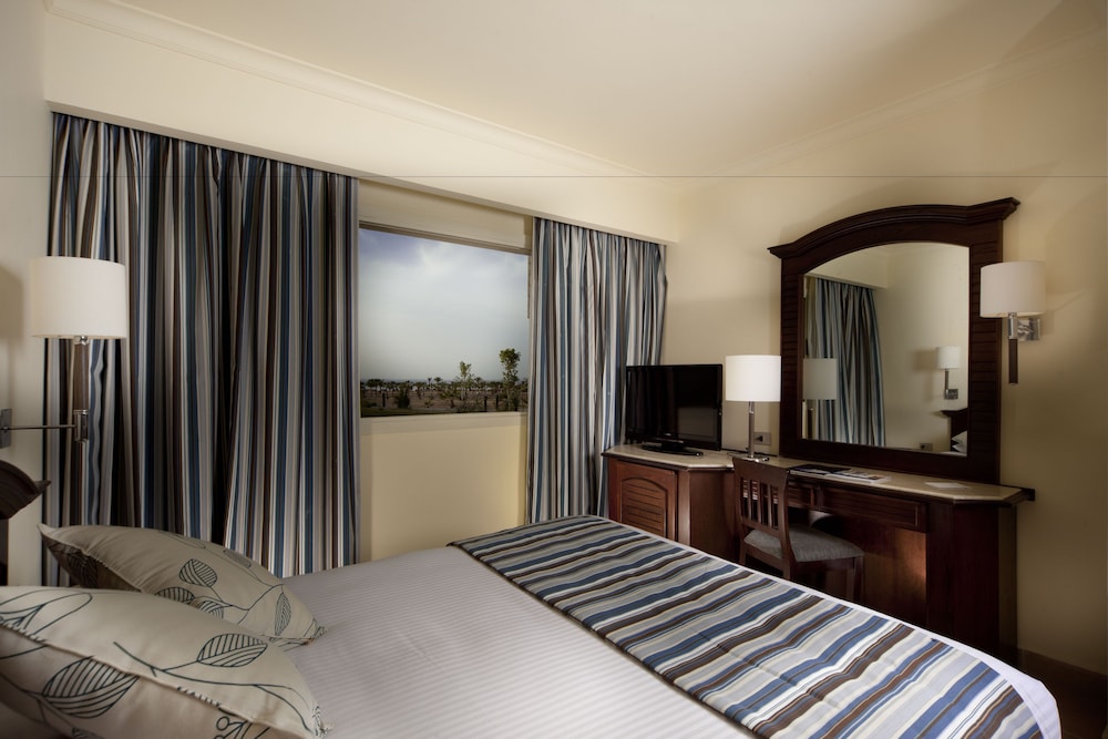 Hurghada Coral Beach Hotel — Hotel rooms in Hurghada, Red Sea