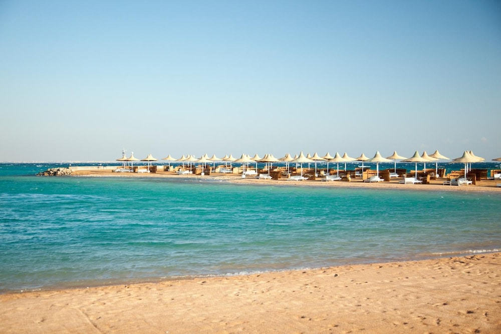 Hurghada Coral Beach Hotel — Beach in Hurghada, Red Sea