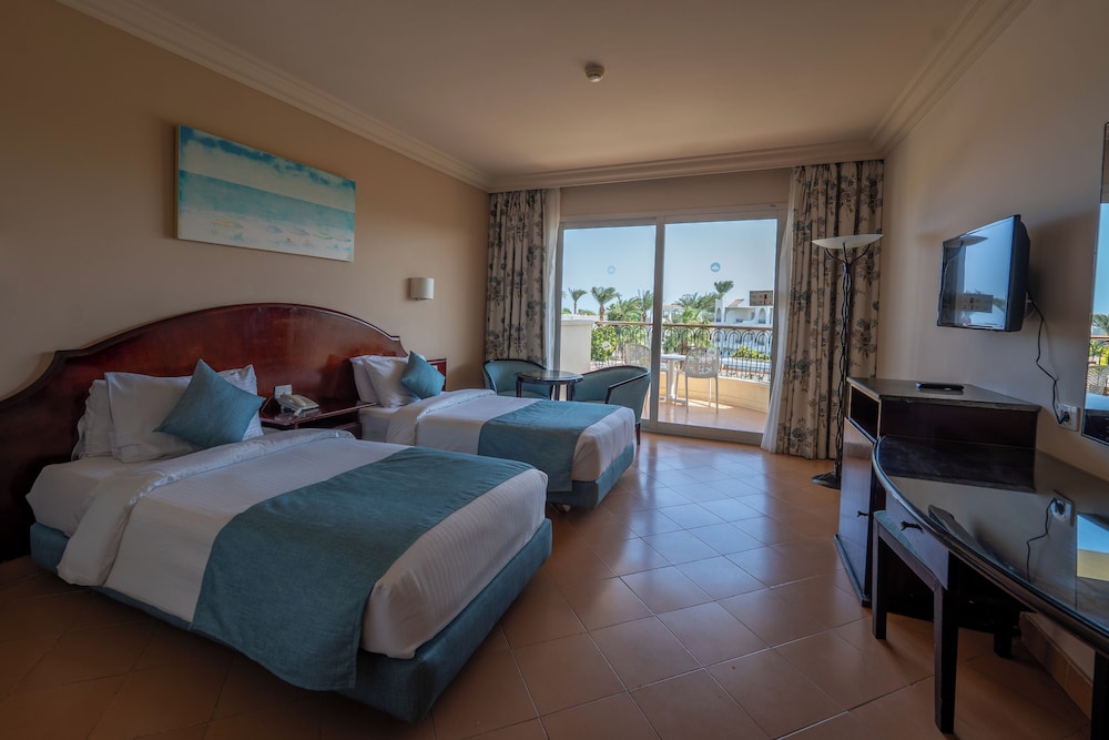 JAZ Elite Makadi — Hotel rooms in Makadi Bay, Red Sea