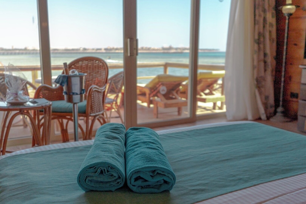JAZ Elite Makadi — Hotel rooms in Makadi Bay, Red Sea