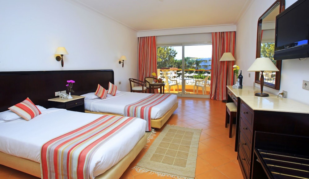 JAZ Elite Makadi — Hotel rooms in Makadi Bay, Red Sea