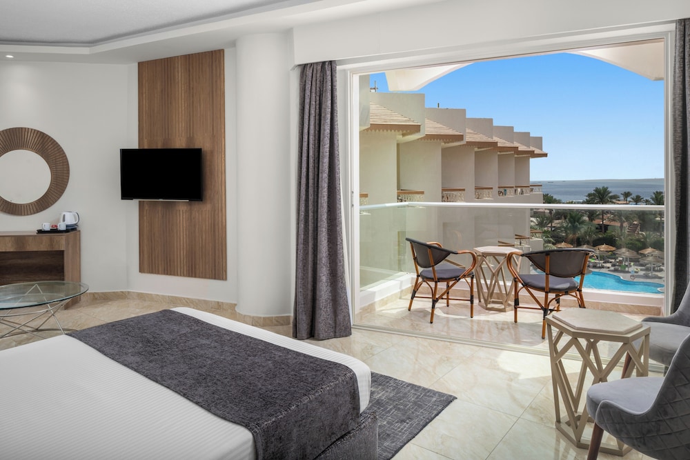 Seagull Beach Resort Families & Couples Only - All Inclusive — Hotel rooms in Hurghada, Red Sea