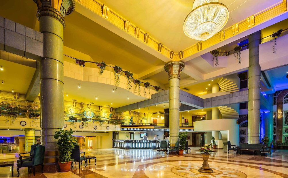 Seagull Beach Resort Families & Couples Only - All Inclusive — Hotel building in Hurghada, Red Sea