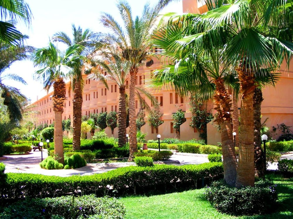 Giftun Azur Resort - All inclusive — Hotel building in Hurghada, Red Sea