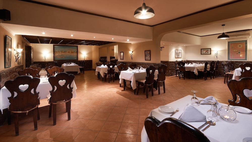 Giftun Azur Resort - All inclusive — Restaurant & bars in Hurghada, Red Sea