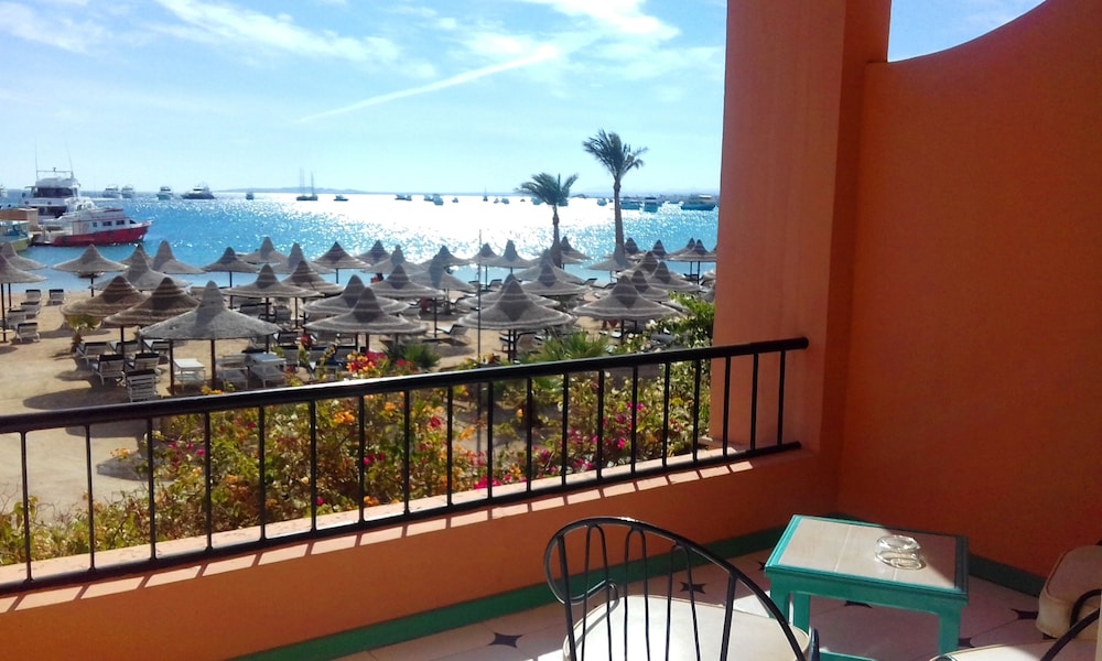 Giftun Azur Resort - All inclusive — Beach in Hurghada, Red Sea