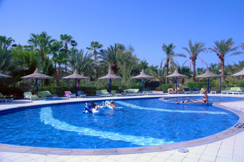 Giftun Azur Resort - All inclusive — Swimming pool in Hurghada, Red Sea