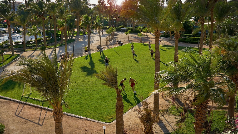 Giftun Azur Resort - All inclusive — Sports & recreation in Hurghada, Red Sea