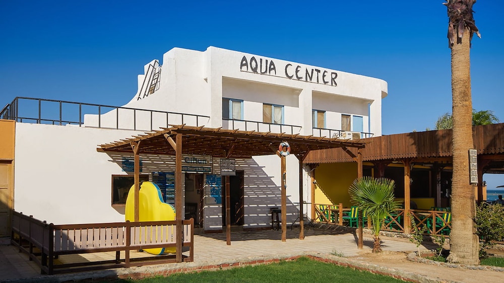 Giftun Azur Resort - All inclusive — Hotel building in Hurghada, Red Sea