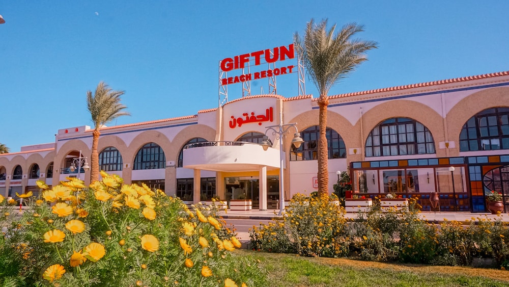 Giftun Azur Resort - All inclusive — Hotel building in Hurghada, Red Sea