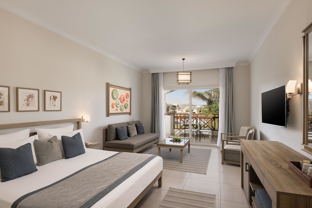 JAZ Casa Del Mar Resort — Hotel rooms in Hurghada, Red Sea
