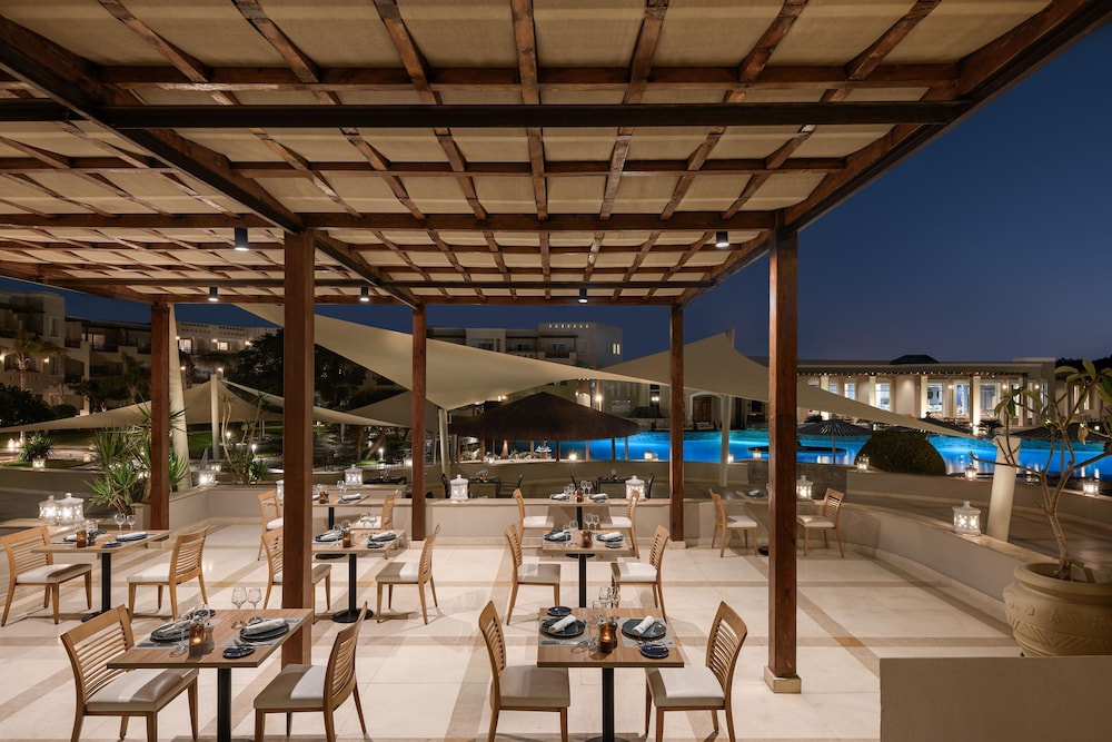 JAZ Casa Del Mar Resort — Restaurant & bars in Hurghada, Red Sea