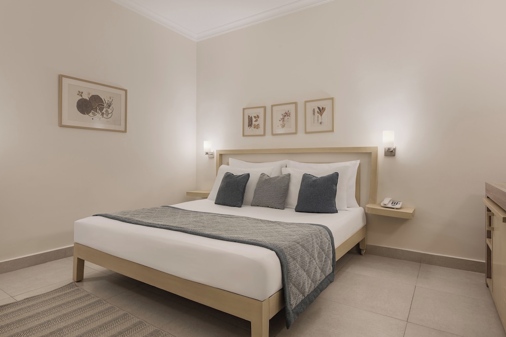 JAZ Casa Del Mar Resort — Hotel rooms in Hurghada, Red Sea