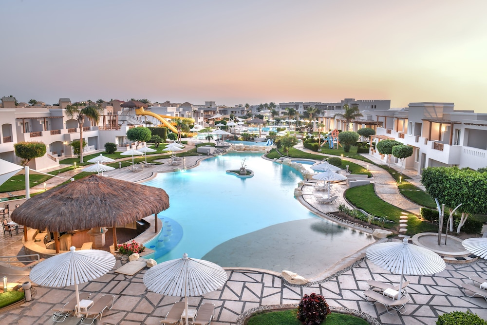 JAZ Casa Del Mar Resort — Main photo in Hurghada, Red Sea