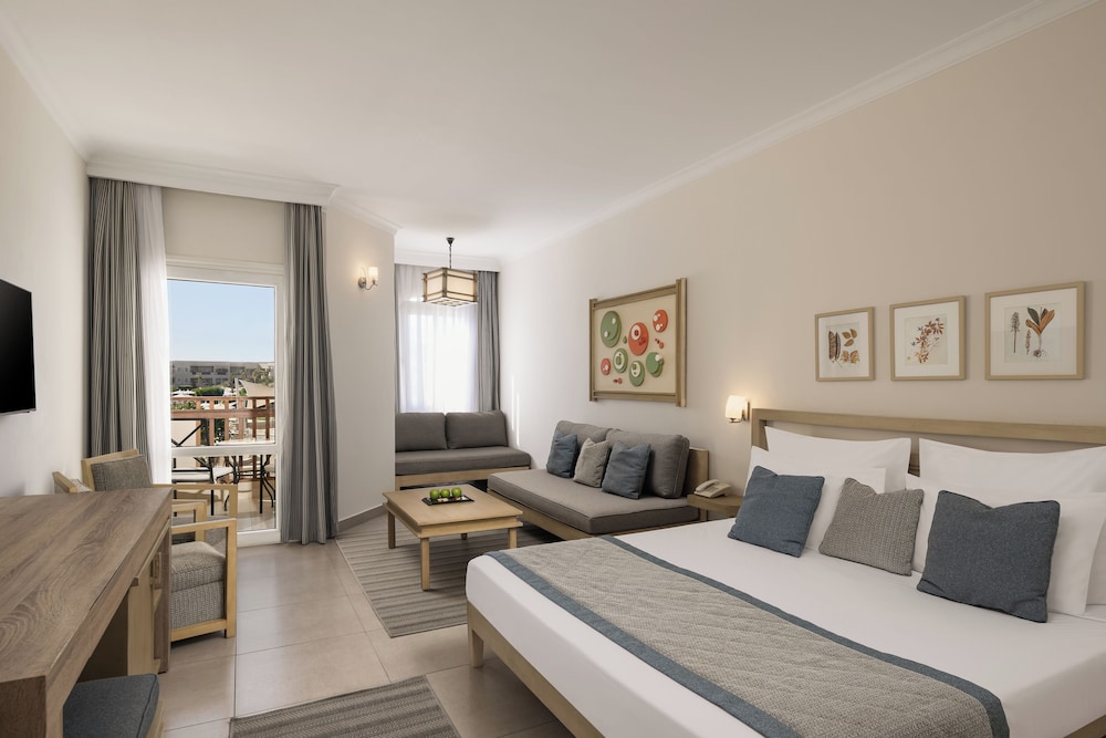 JAZ Casa Del Mar Resort — Hotel rooms in Hurghada, Red Sea