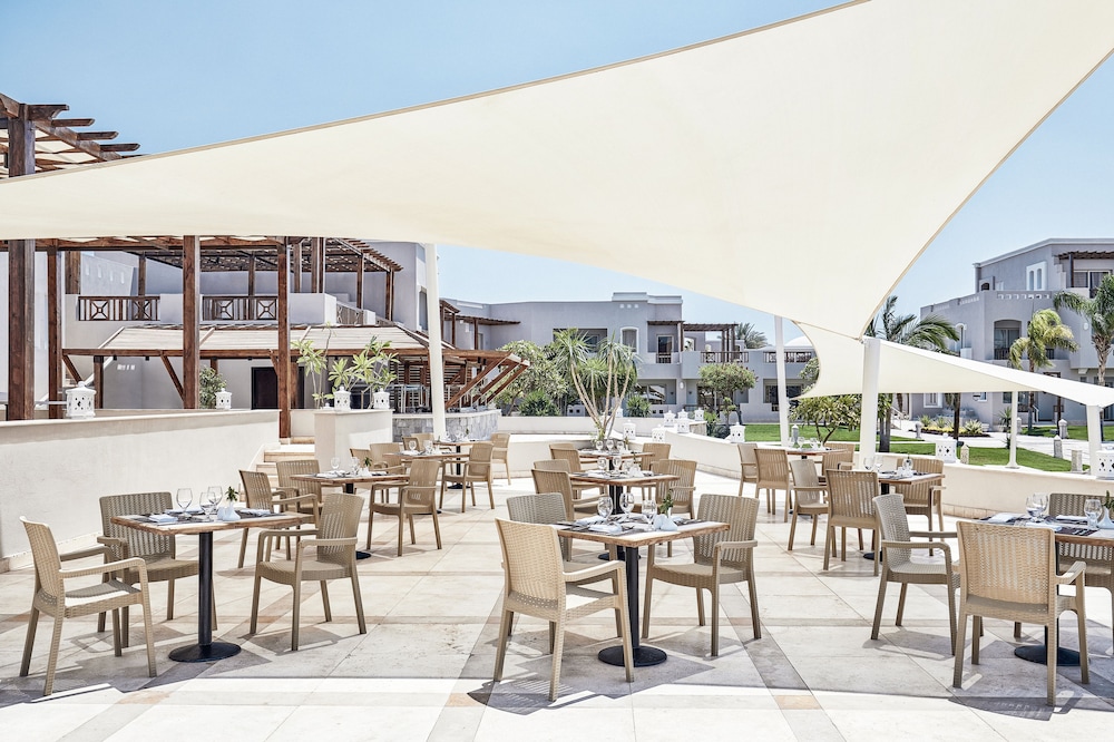 JAZ Casa Del Mar Resort — Restaurant & bars in Hurghada, Red Sea