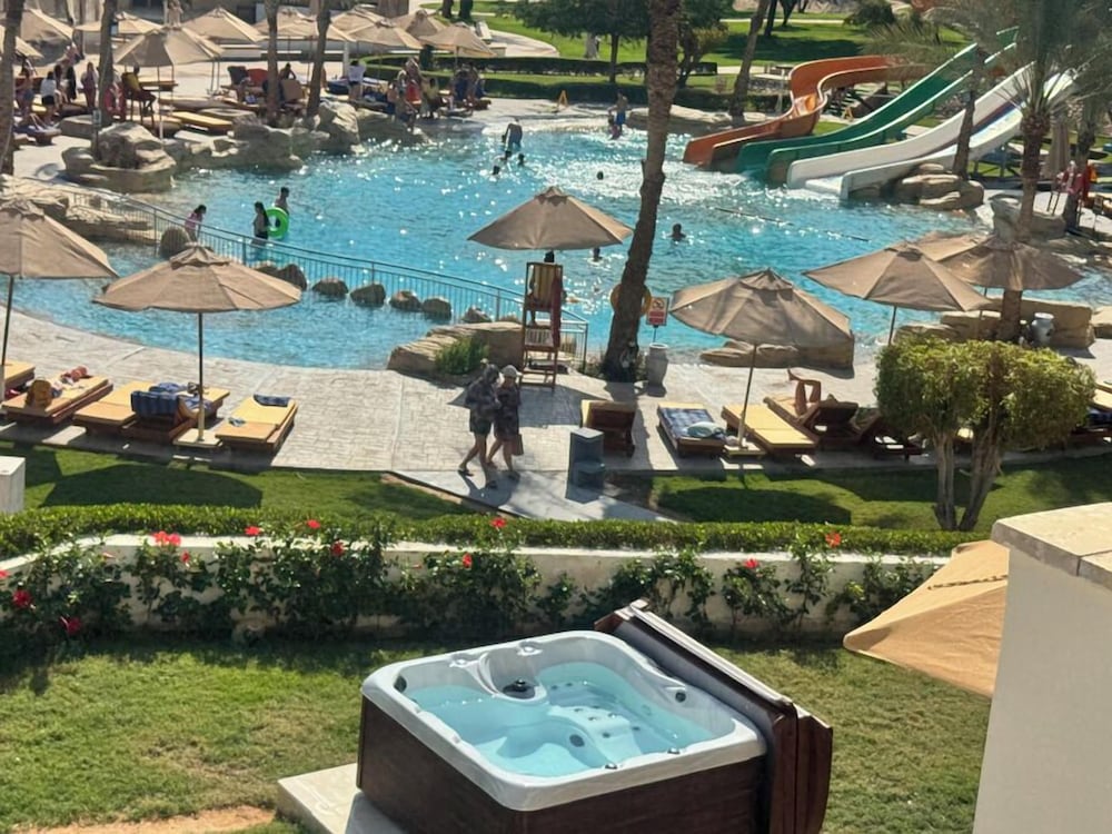 Amphoras Beach - Ultra All Inclusive — Swimming pool in Sharm El Sheikh, Red Sea