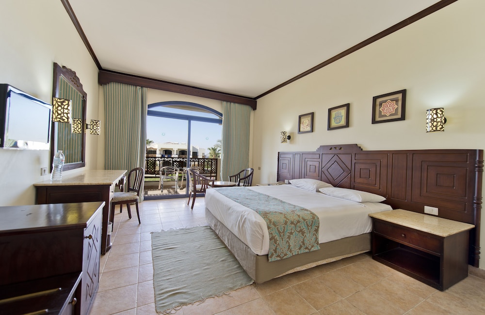Amphoras Beach - Ultra All Inclusive — Hotel rooms in Sharm El Sheikh, Red Sea