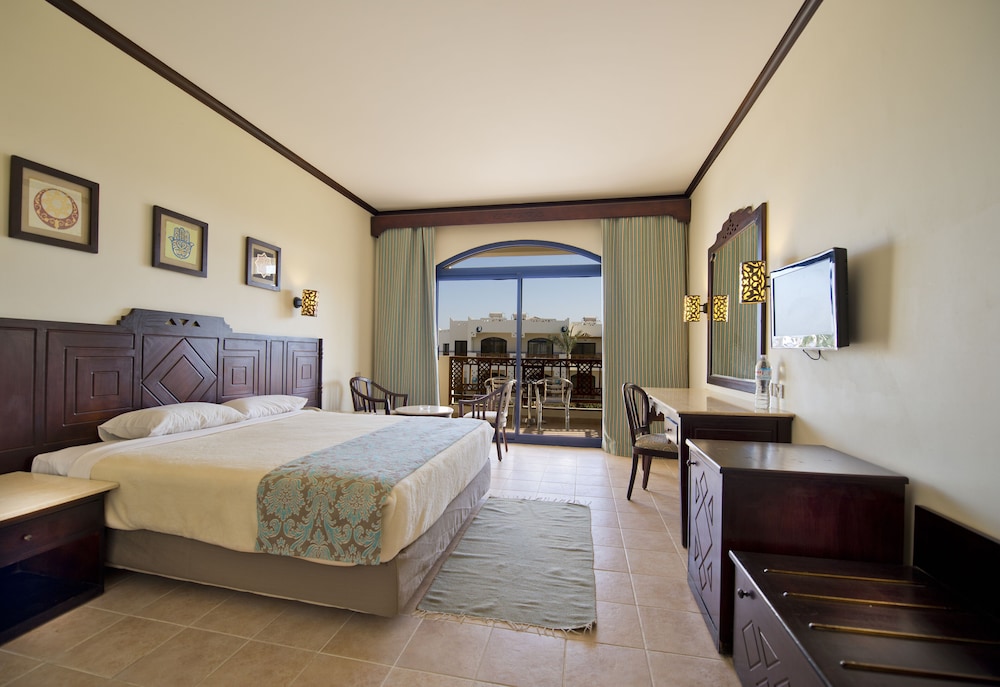 Amphoras Beach - Ultra All Inclusive — Hotel rooms in Sharm El Sheikh, Red Sea