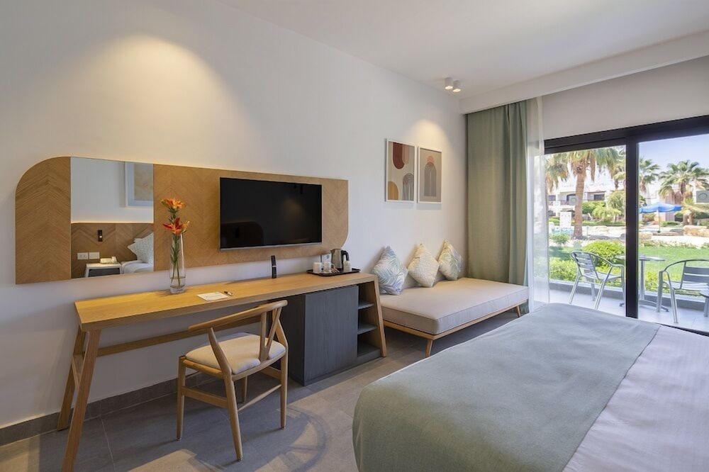 Amphoras Beach - Ultra All Inclusive — Hotel rooms in Sharm El Sheikh, Red Sea