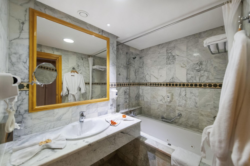 Medina Belisaire And Thalasso — Hotel rooms in Hammamet, Nabeul