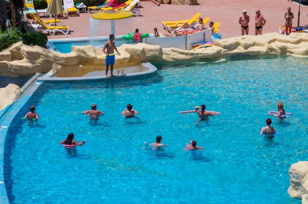 Medina Belisaire And Thalasso — Swimming pool in Hammamet, Nabeul