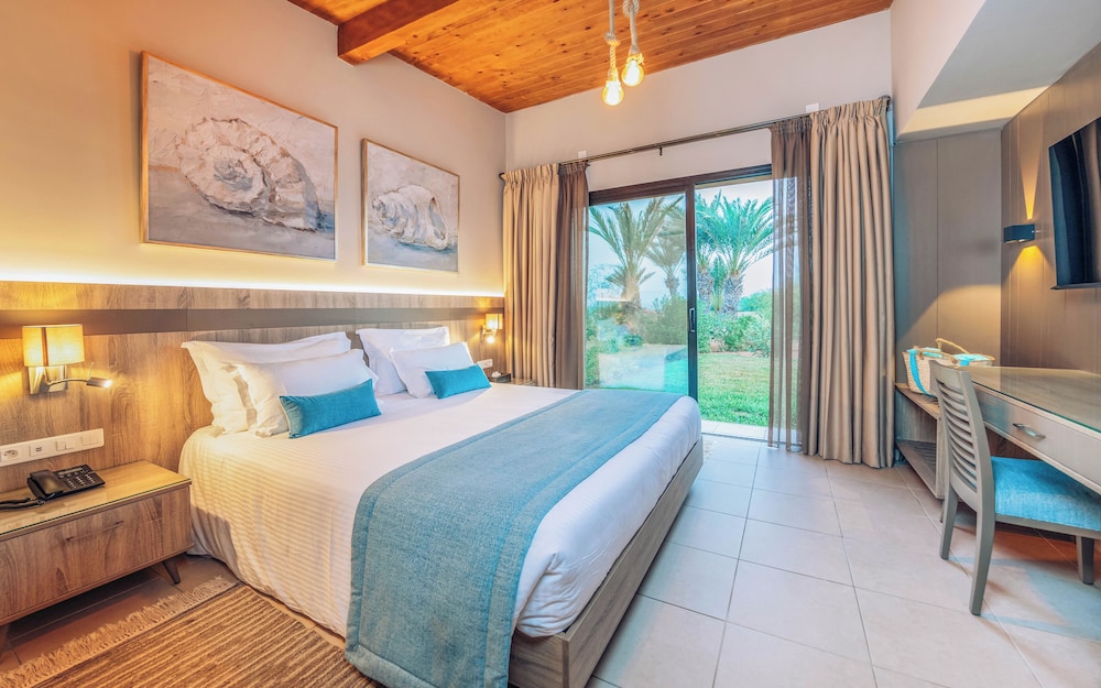 Iberostar Waves Mehari Djerba — Hotel rooms in Aghir, Medenine