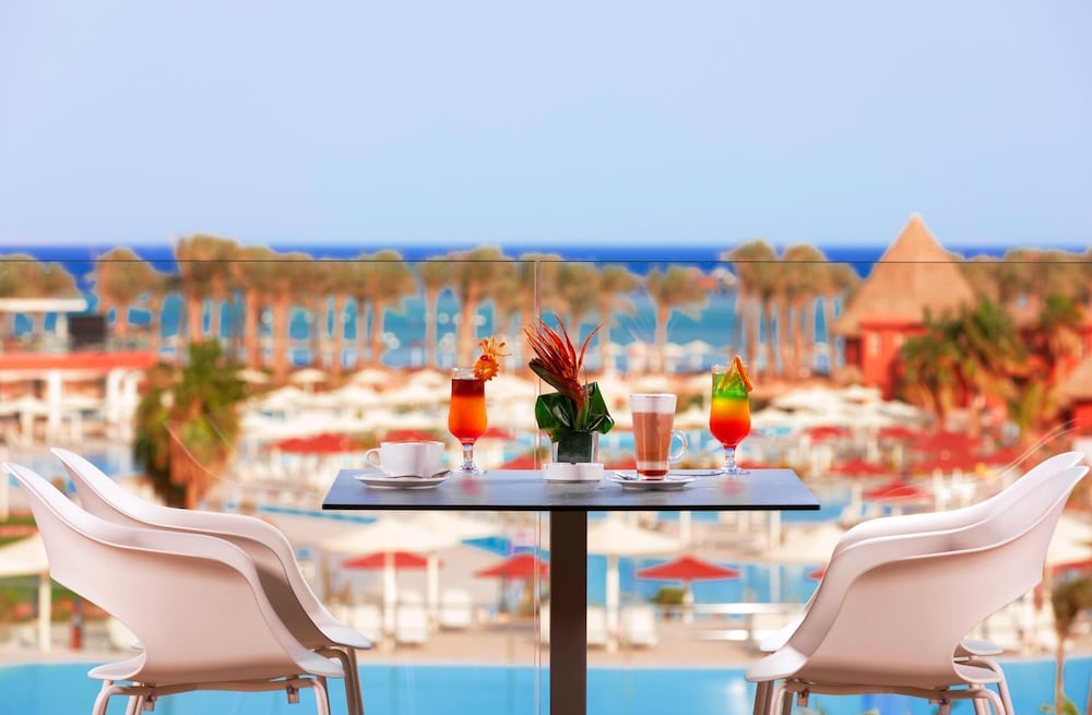 Pickalbatros Laguna Vista Resort - Sharm El Sheikh — Restaurant & bars in Sharm El Sheikh, Red Sea