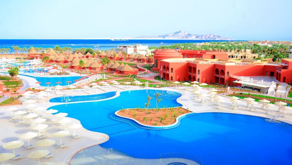 Pickalbatros Laguna Vista Resort - Sharm El Sheikh — Swimming pool in Sharm El Sheikh, Red Sea
