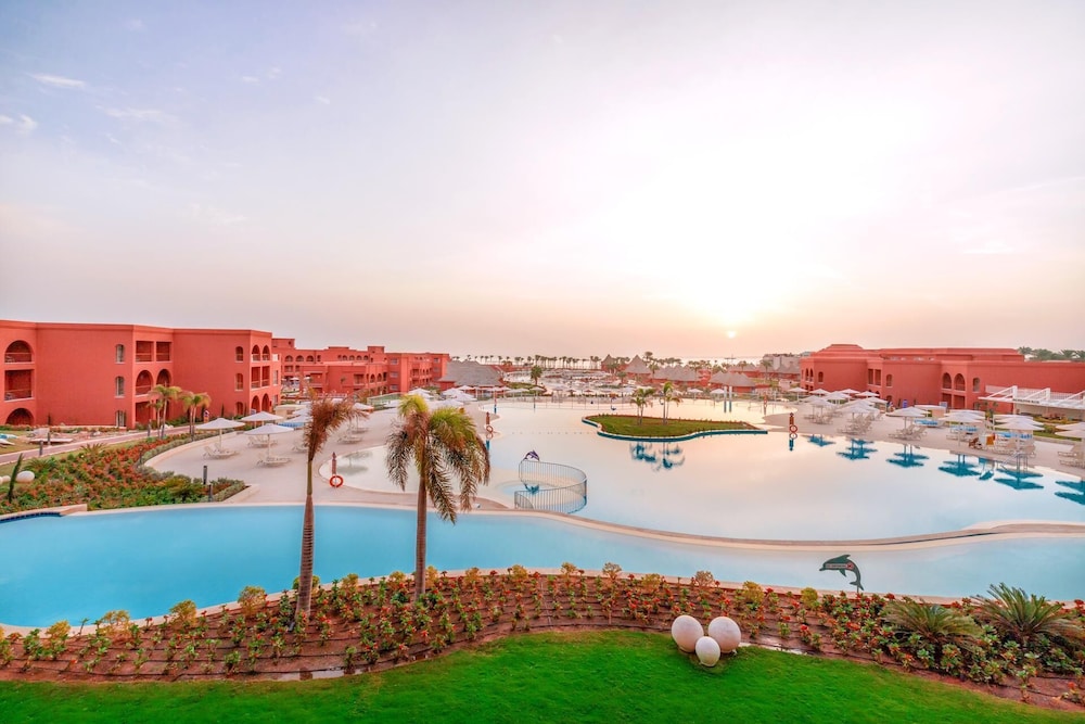 Pickalbatros Laguna Vista Resort - Sharm El Sheikh — Swimming pool in Sharm El Sheikh, Red Sea