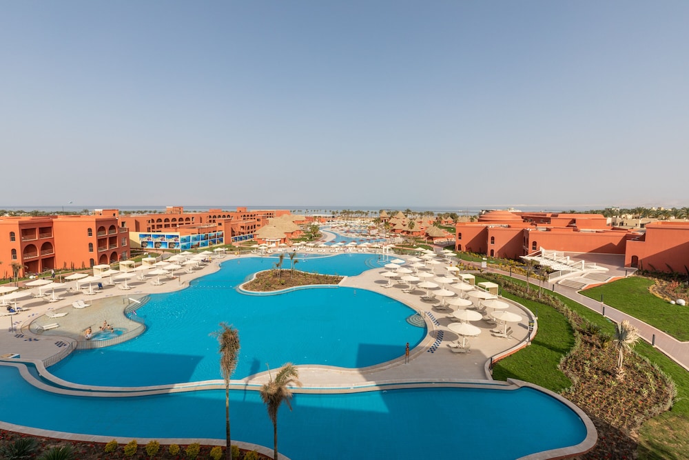 Pickalbatros Laguna Vista Resort - Sharm El Sheikh — Swimming pool in Sharm El Sheikh, Red Sea
