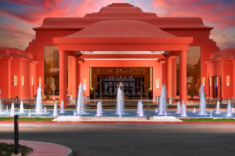Pickalbatros Laguna Vista Resort - Sharm El Sheikh — Hotel building in Sharm El Sheikh, Red Sea