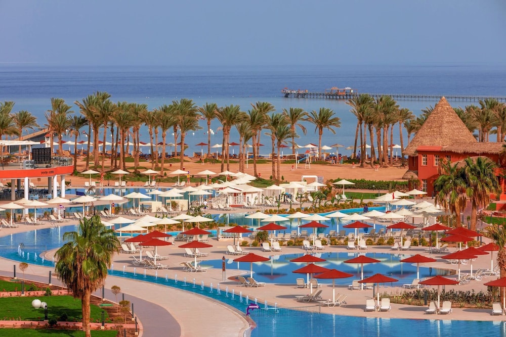 Pickalbatros Laguna Vista Resort - Sharm El Sheikh — Swimming pool in Sharm El Sheikh, Red Sea