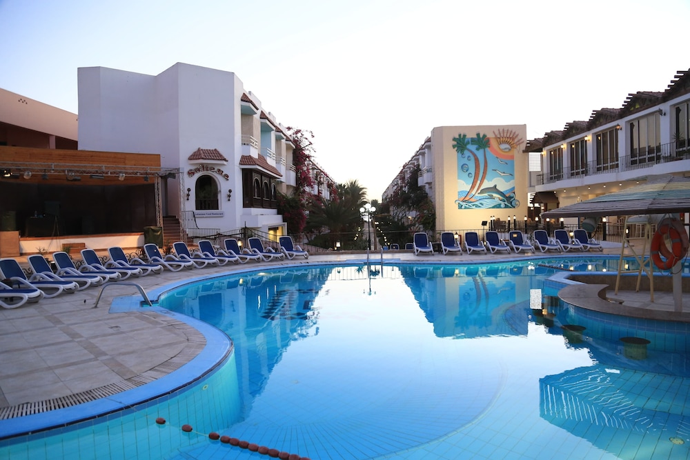 Minamark Resort & Spa, for families & couples only — Swimming pool in Hurghada, Red Sea