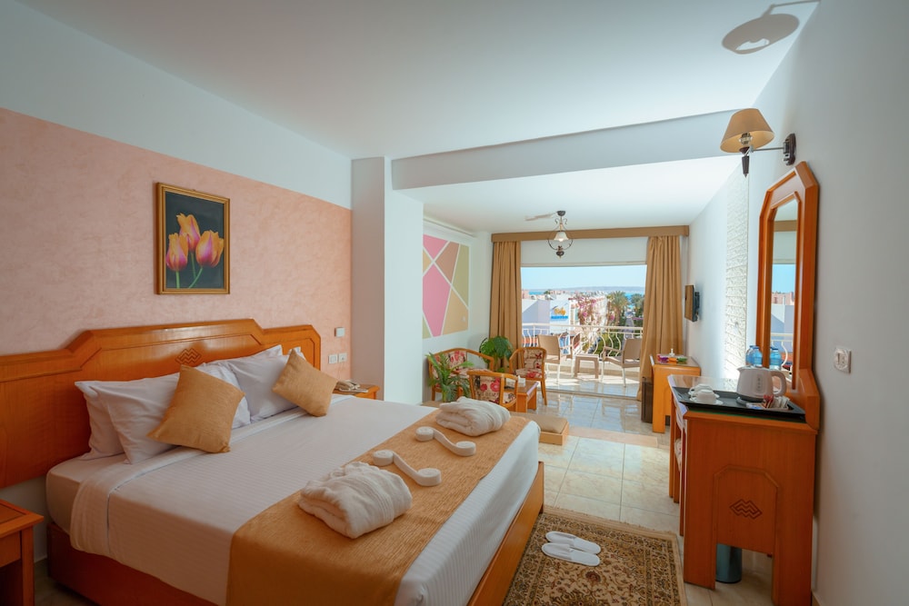 Minamark Resort & Spa, for families & couples only — Hotel rooms in Hurghada, Red Sea