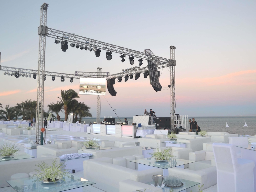 Mövenpick Resort & Spa El Gouna — Restaurant & bars in El Gouna, Red Sea
