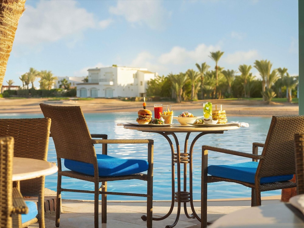 Mövenpick Resort & Spa El Gouna — Restaurant & bars in El Gouna, Red Sea
