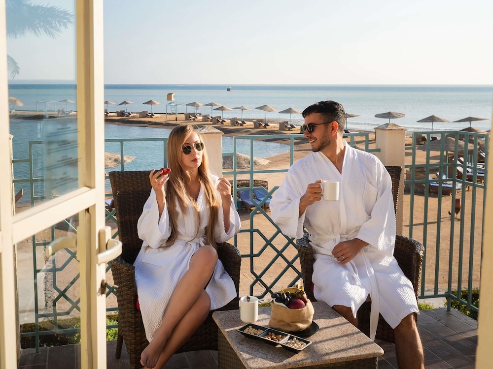 Mövenpick Resort & Spa El Gouna — Beach in El Gouna, Red Sea