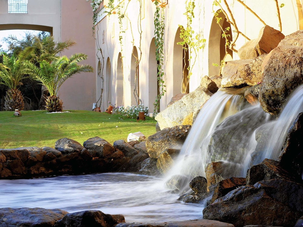 Mövenpick Resort & Spa El Gouna — Hotel building in El Gouna, Red Sea