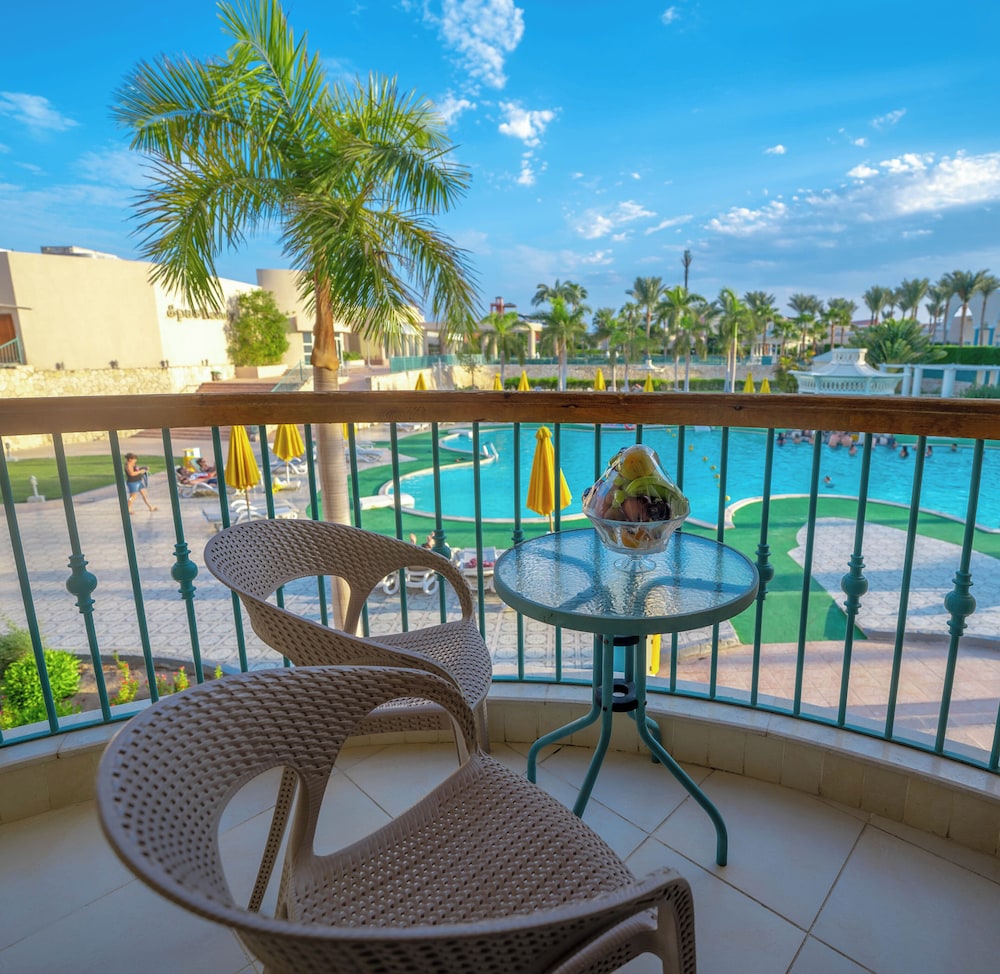 Aurora Oriental Resort Sharm El Sheikh — Swimming pool in Sharm El Sheikh, Red Sea