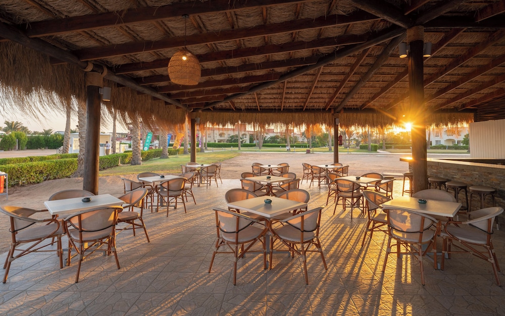 Aurora Oriental Resort Sharm El Sheikh — Restaurant & bars in Sharm El Sheikh, Red Sea