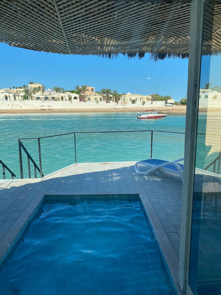 Hotel Panorama Bungalow Resort El Gouna — Swimming pool in El Gouna, Red Sea