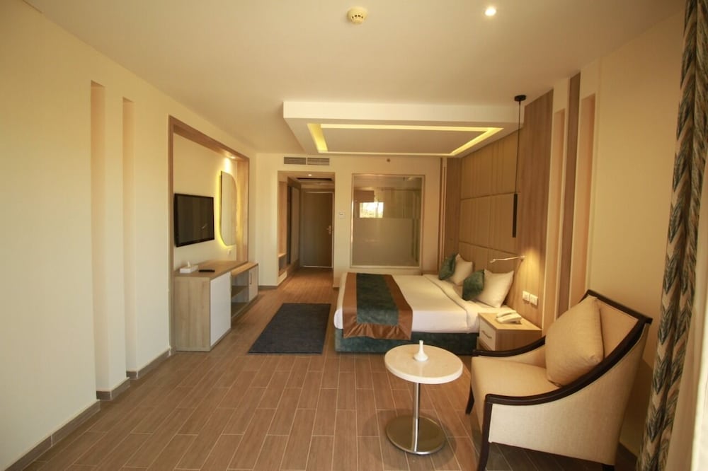 Bellagio Beach Resort — Hotel rooms in Hurghada, Red Sea