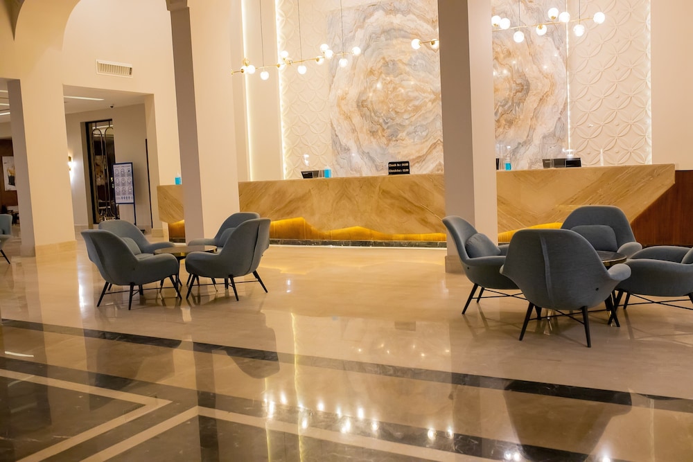 Bellagio Beach Resort — Hotel building in Hurghada, Red Sea