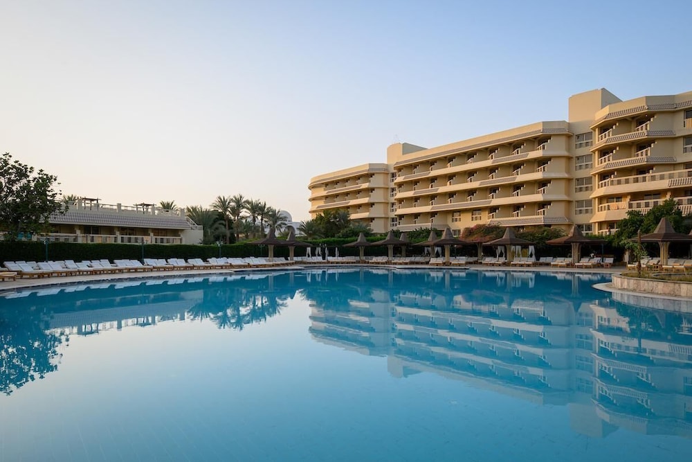 Sindbad Club — Swimming pool in Hurghada, Red Sea