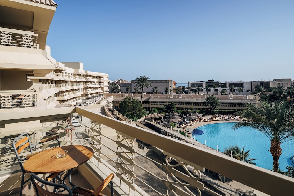 Sindbad Club — Swimming pool in Hurghada, Red Sea