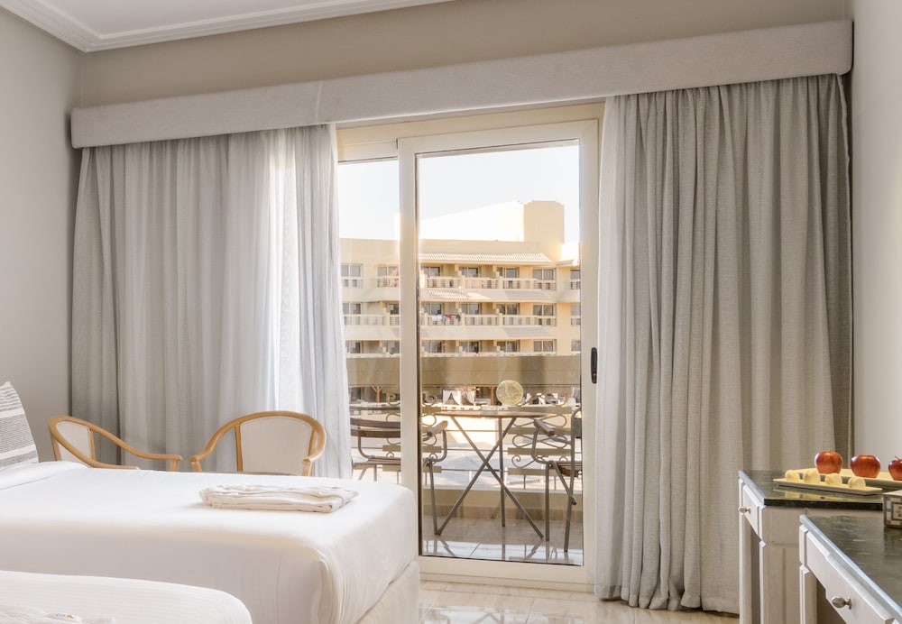 Sindbad Club — Hotel rooms in Hurghada, Red Sea